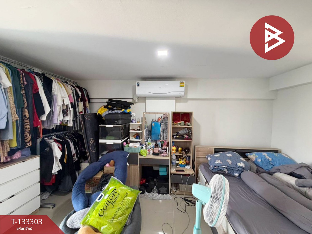 For SaleCondoLadprao101, Happy Land, The Mall Bang Kapi : Condo for sale, Living Place Ladprao 138 (Living Place Ladprao138), next to the Yellow Line.