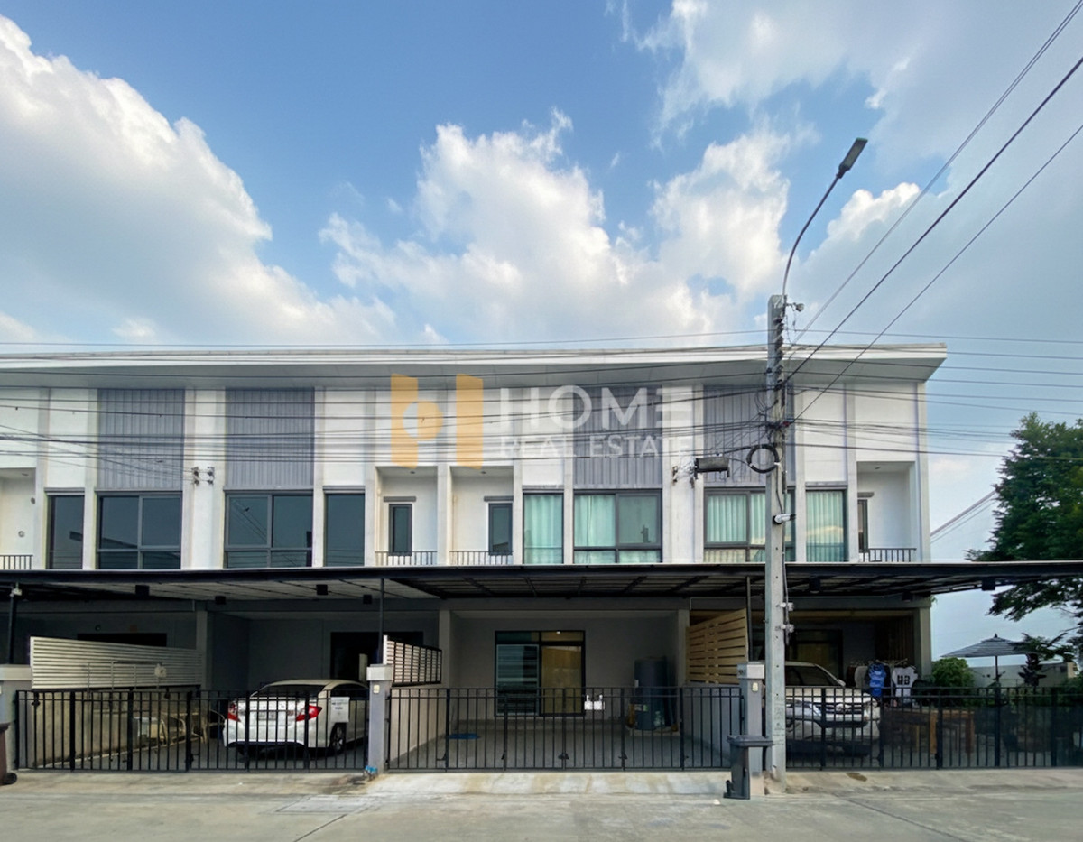 ขายทาวน์โฮมปิ่นเกล้า จรัญสนิทวงศ์ : 5 นาทีถึง MRT หน้าบ้านวิวสวน ไม่ชนใคร ราคาดีสุดในย่าน 🌳 เฌอ บางขุนนนท์ / 4 ห้องนอน (ขาย), CHER Bangkhunnon / 4 Bedrooms (FOR SALE) BALL266