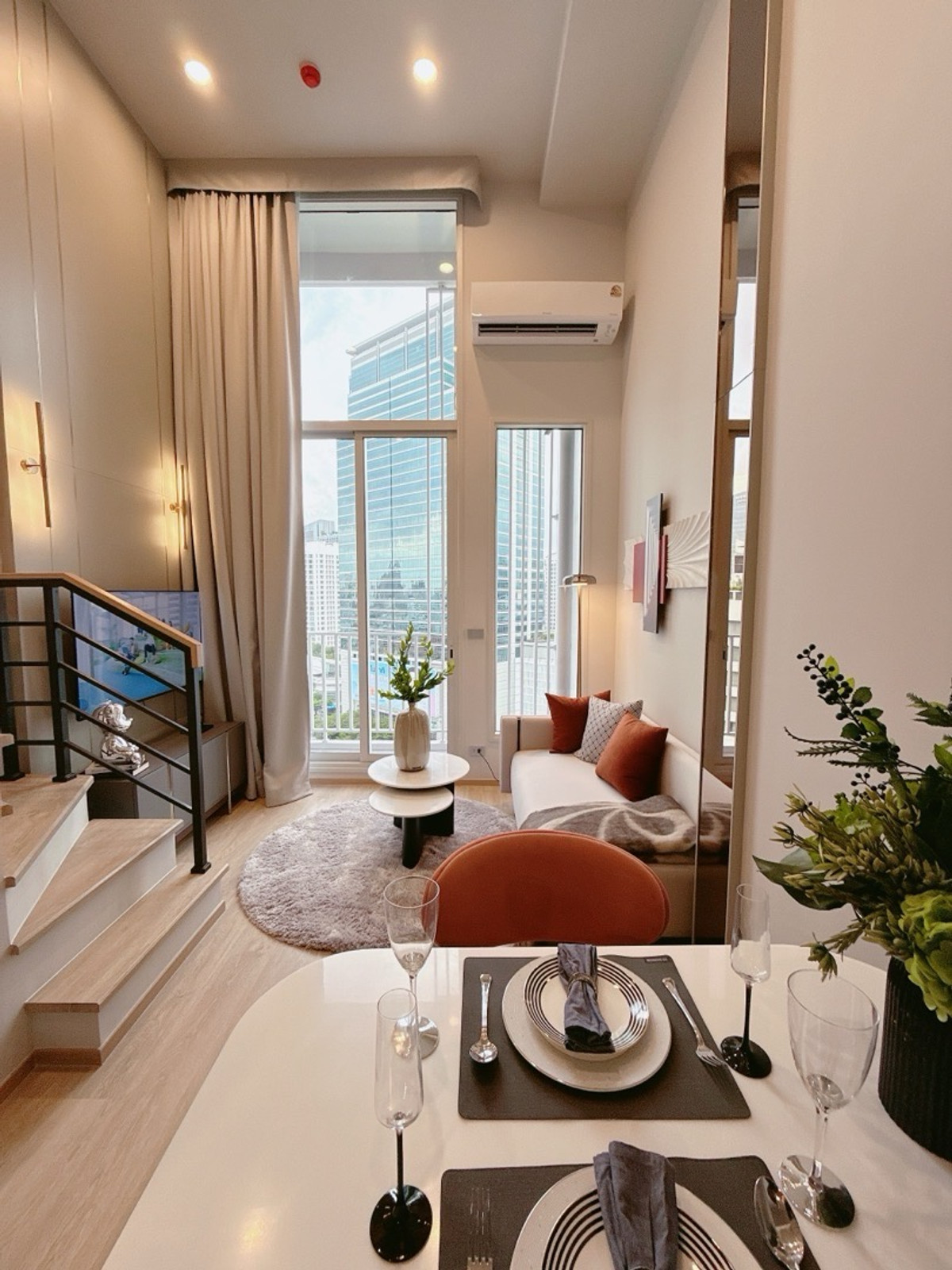 ขายคอนโดสยาม จุฬา สามย่าน : เจ้าของขายเอง 𝐂𝐔𝐋𝐓𝐔𝐑𝐄 𝐂𝐇𝐔𝐋𝐀 ผ่อนสบายๆ 𝟐𝟎,𝟎𝟎𝟎/เดือน ชั้นสูง วิวโล้ง ชั้น 23 