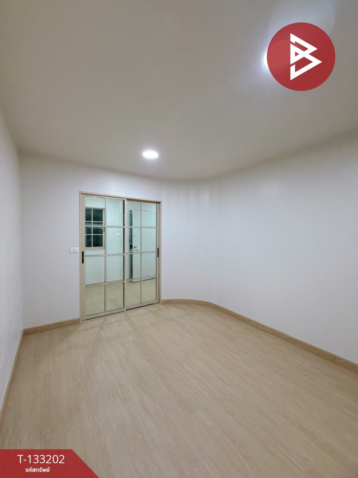 For SaleCondoSamut Prakan,Samrong : Condo for sale, Eua-Athorn Mueang Mai Bang Phli 19, Samut Prakan, renovated