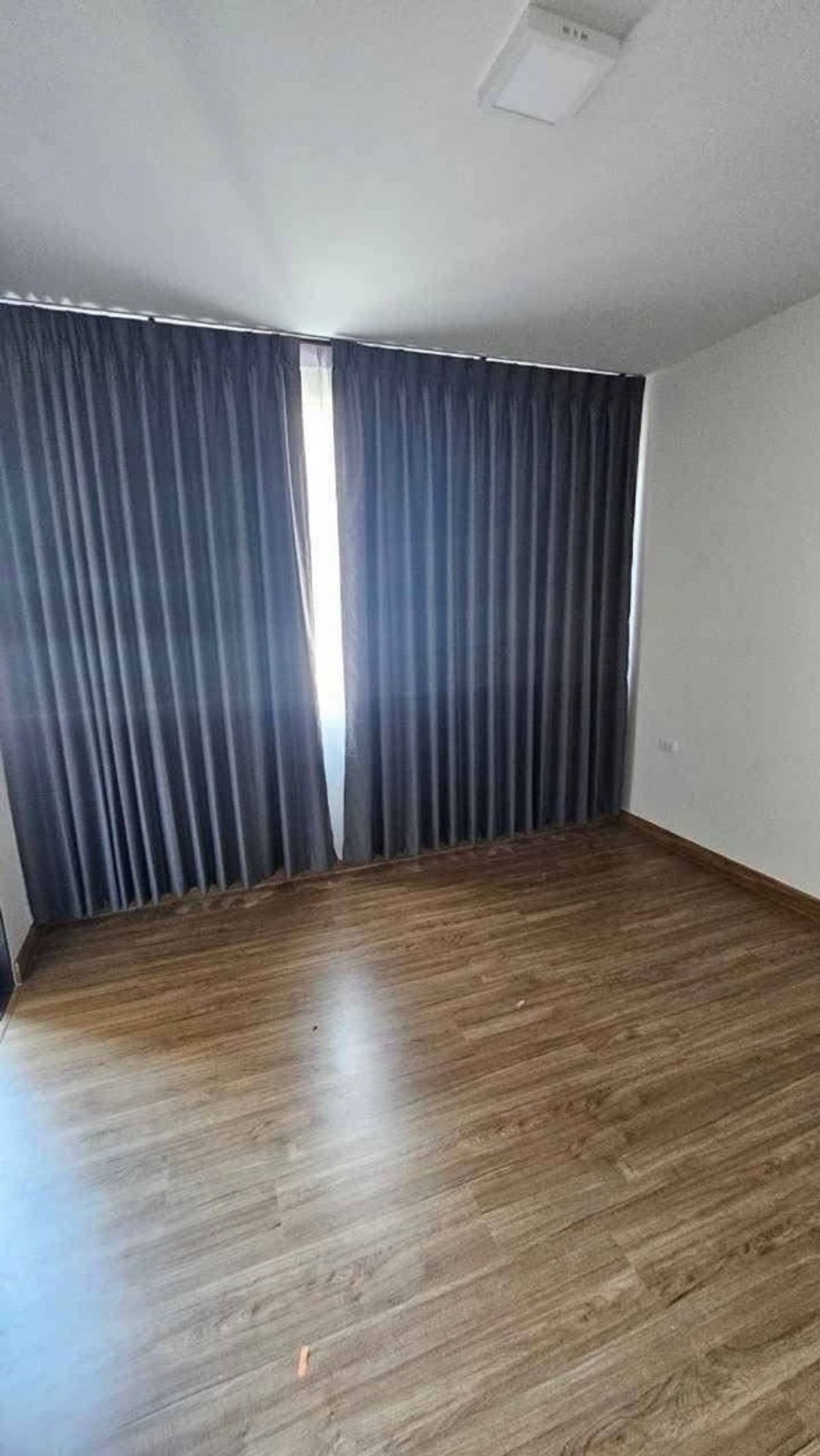 ขายทาวน์โฮมอ่อนนุช อุดมสุข : ขายด่วน!! พร้อมผู้เช่า (หมดสัญญาเดือน มิย.69) บ้านทาวน์โฮมโครงการ บ้านกลางเมือง สุขุมวิท-อ่อนนุช อ่อนนุช 70/1 ราคาดีมาก 4,990,000 บาท (ต่อรองได้อีกหากสนใจจริงๆ)