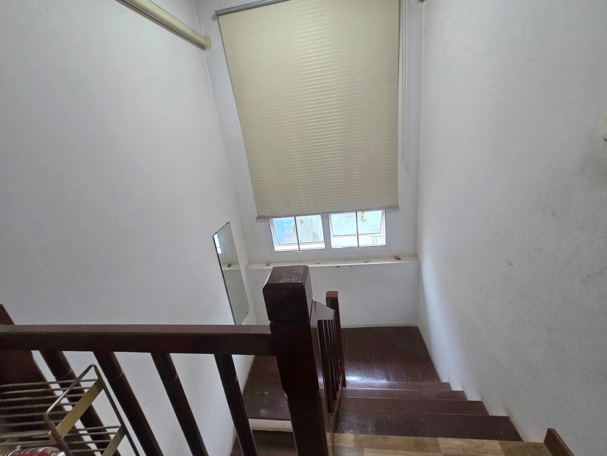 ให้เช่าบ้านลาดกระบัง สุวรรณภูมิ : ให้เช่า บ้านเดี่ยว2ชั้น  52ตรว. อยู่ถนนร่มเกล้า- เลียบมอเตอร์เวย์   ใกล้สนามบินสุวรรณภูมิ