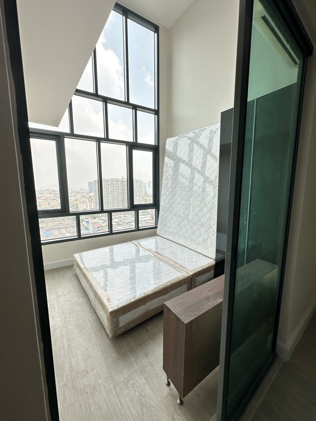 CondoBang Sue, Wong Sawang, Tao Pun : Metro Sky Prachachuen 1 Bed for rent/sell