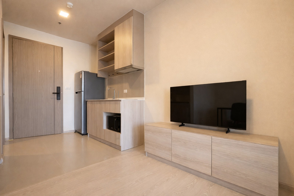 For RentCondoWongwianyai, Charoennakor : FLO by Sansiri 🌟PN-00007460🌟