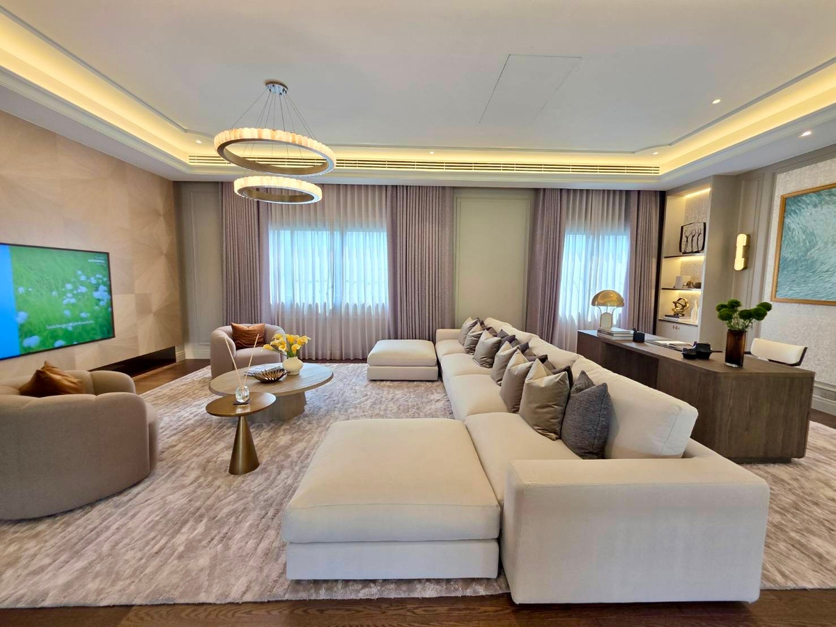 ขายบ้านปิ่นเกล้า จรัญสนิทวงศ์ : Narasiri Borommaratchachonnani: Size L Cumberland 212sqwah 843sqm. 5bed 7bath 100,000,000 Am: 0656199198