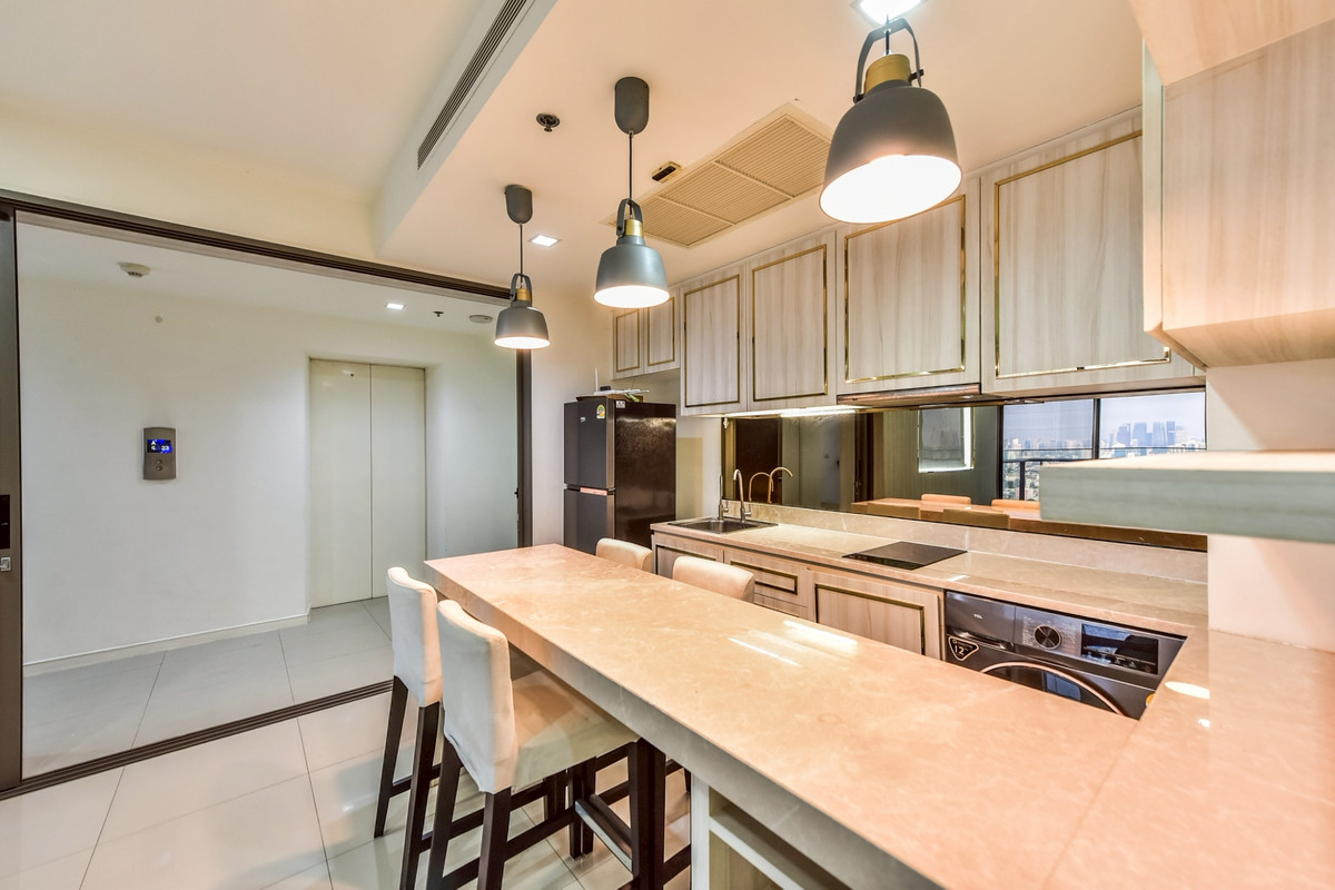 For SaleCondoRama3 (Riverside),Satupadit : Cheapest price in the building!! Starview Rama 3 l Private lift, high floor