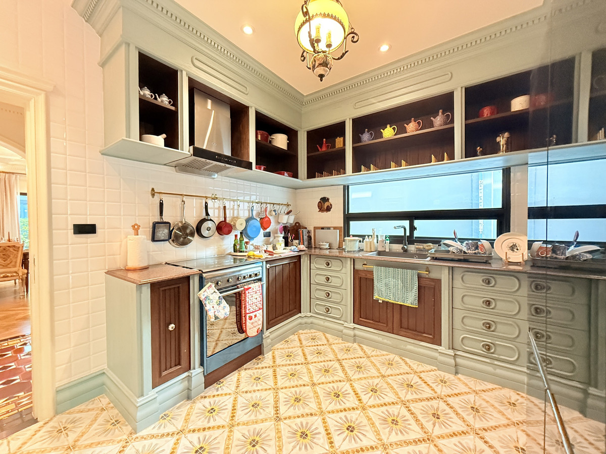 ขายบ้านพัฒนาการ ศรีนครินทร์ : Setthasiri Krungthep Kreetha 2 บ้านเดี่ยว 2 ชั้น Fully Furnished Please call: 082-894-4624