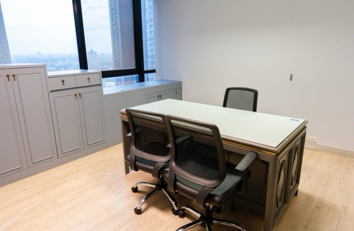 ให้เช่าสำนักงานสุขุมวิท อโศก ทองหล่อ : ปล่อยเช่า ออฟฟิศ พร้อม เฟอร์นิเจอร์ ขนาด 389 ตารางเมตร @ เอกมัย สุขุมวิท 63 ใกล้ ทองหล่อ / RCA / ห้วยขวาง