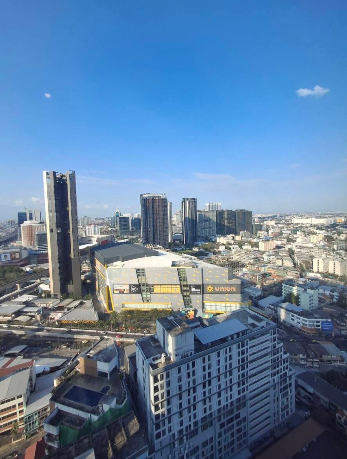 ให้เช่าคอนโดลาดพร้าว เซ็นทรัลลาดพร้าว : ให้เช่า ✨ The Saint Residences ✨ เฟอร์นิเจอร์ และ เครื่องใช้ไฟฟ้าครบ ใกล้ BTS ห้าแยกลาดพร้าว