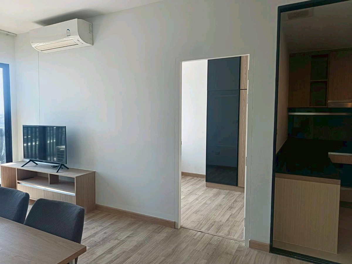 ขายคอนโดบางนา แบริ่ง ลาซาล : 📌...ขายขาดทุน  พร้อมเฟอร์นิเจอร์ และ เครื่องใช้ไฟฟ้า  


*Agent Post*

NICHE MONO SUKHUMVIT BEARING 
คอนโด นิชโมโน สุขุมวิท แบริ่ง 
BTS BEARING 

Qouta Foreigner  โควต้าต่างชาติ

Details 
Size  : 51.50 Sqm
Type. 2 Bed 1 bath 
Parking 1 Slot
Conner unit 
