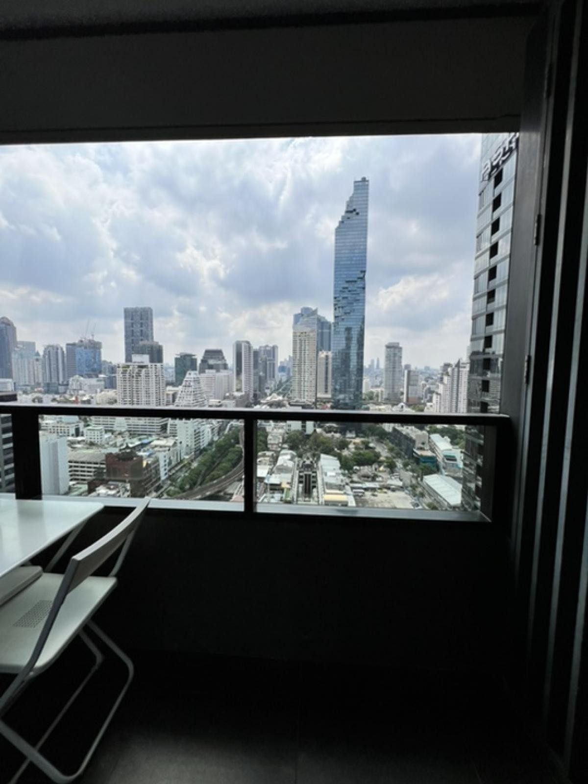 ขายคอนโดสีลม ศาลาแดง บางรัก : M Silom / 2 Bedrooms (FOR SALE), เอ็ม สีลม / 2 ห้องนอน (ขาย) PT053