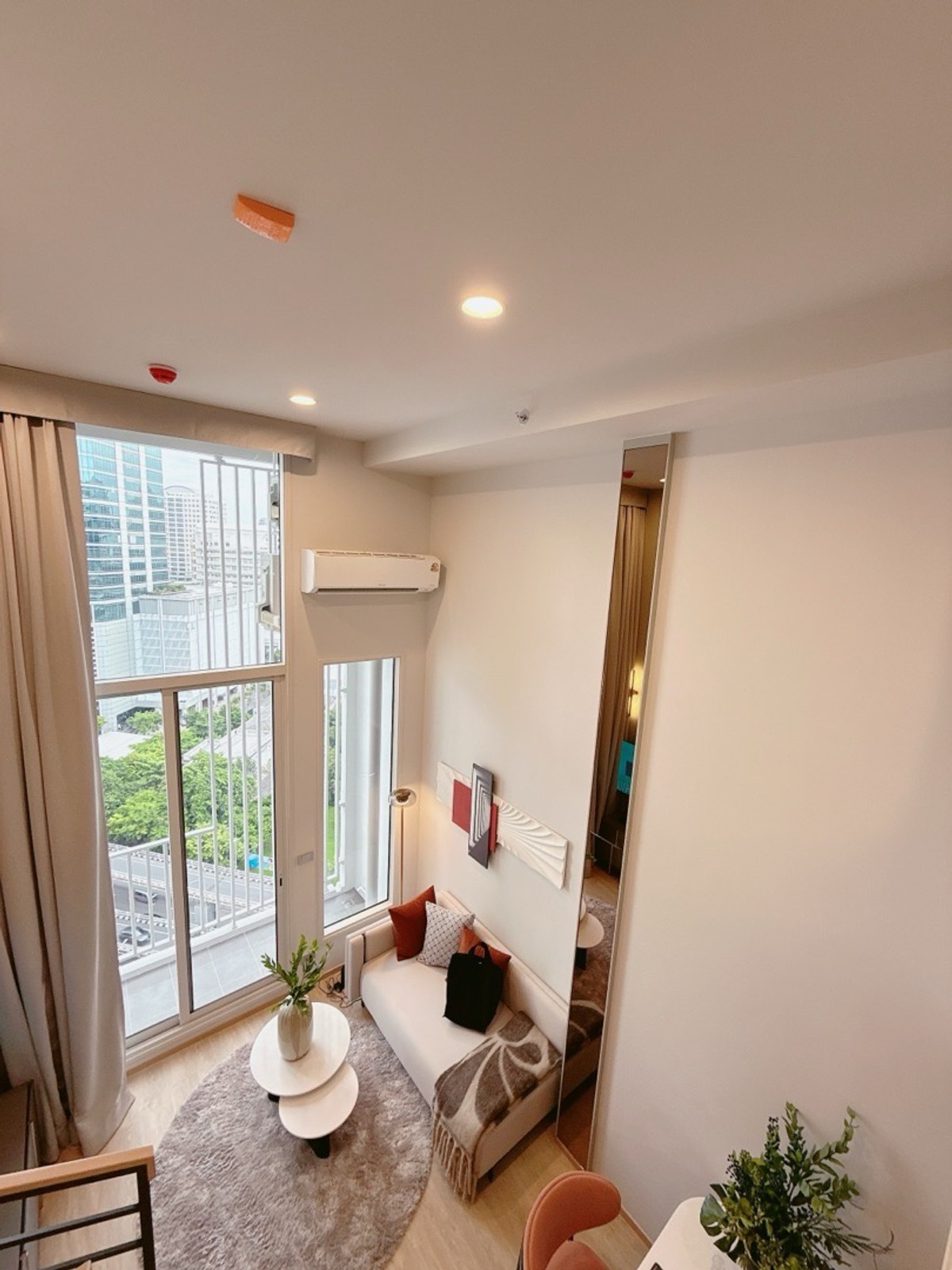 ขายคอนโดสยาม จุฬา สามย่าน : เจ้าของขายเอง 𝐂𝐔𝐋𝐓𝐔𝐑𝐄 𝐂𝐇𝐔𝐋𝐀 ผ่อนสบายๆ 𝟐𝟎,𝟎𝟎𝟎/เดือน ชั้นสูง วิวโล้ง ชั้น 23 