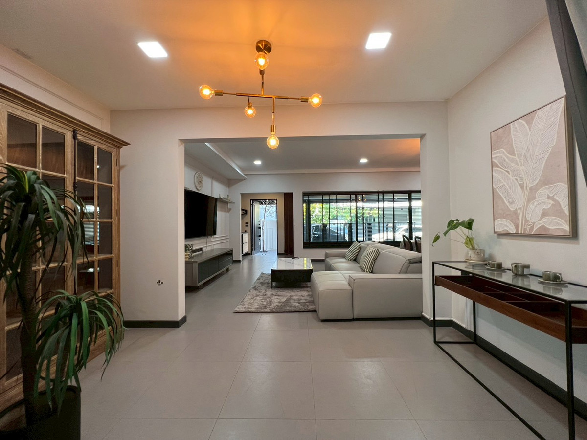 TownhomeBangna, Bearing, Lasalle : For sale/rent Vive Bangna Km.7