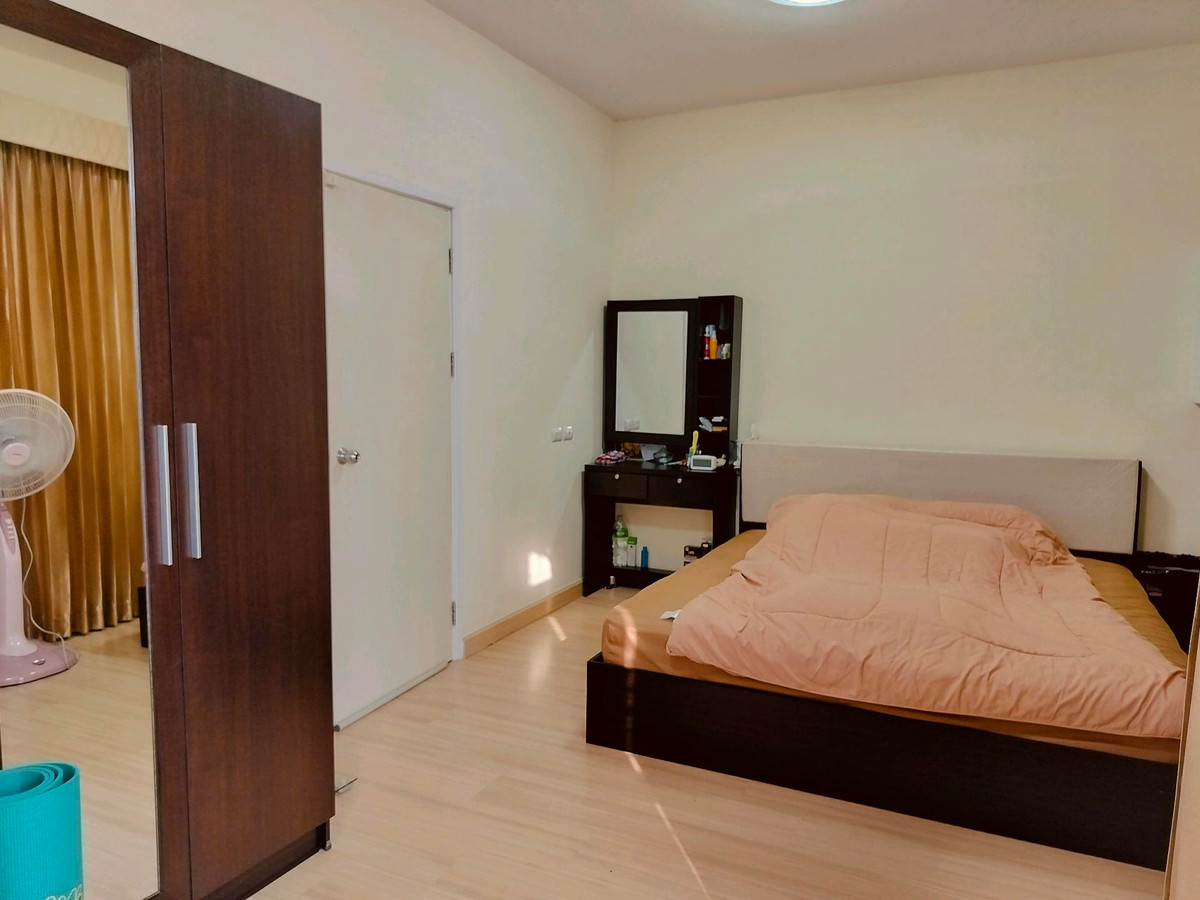 ขายทาวน์โฮมลาดกระบัง สุวรรณภูมิ : ขายด่วน ราคาดีสุดในโครงการ
กัสโต้ บางนา-สุวรรณภูมิ 3 นอน 3 น้ำ 1 ห้องทำงาน 2 จอด 
Tel: 083-966-3665 คุณแอน