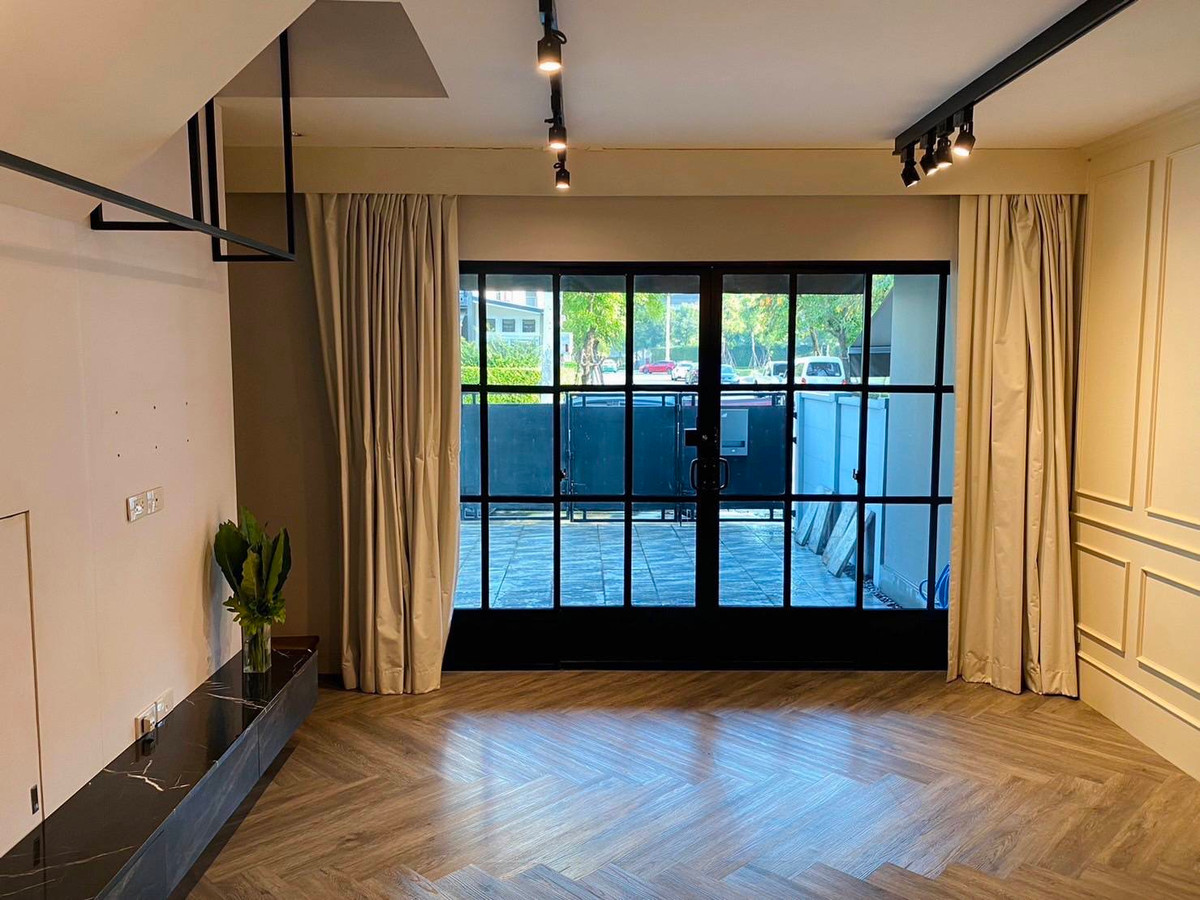 ขายทาวน์โฮมปิ่นเกล้า จรัญสนิทวงศ์ : บ้านกลางเมือง ปิ่นเกล้า - จรัญฯ / 3 ห้องนอน (ขาย), Baan Klang Muang Pinklao - Charan / 3 Bedrooms (FOR SALE) BALL216