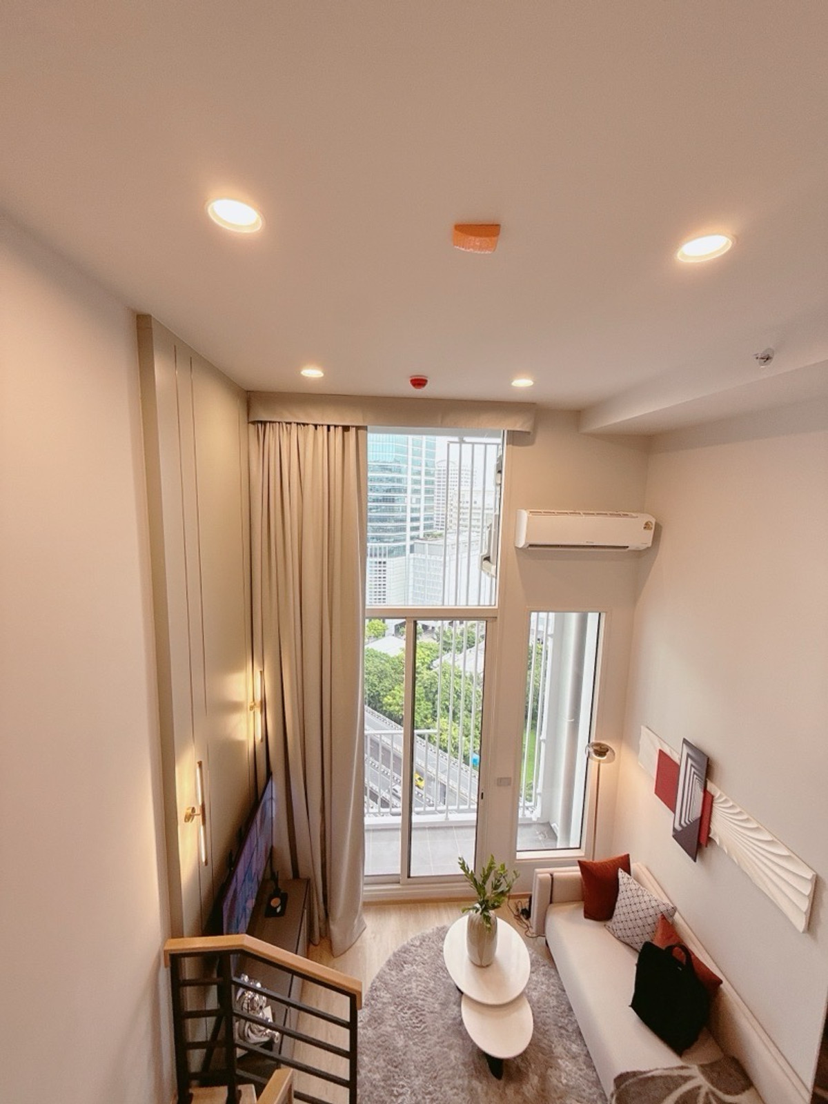 ขายคอนโดสยาม จุฬา สามย่าน : เจ้าของขายเอง 𝐂𝐔𝐋𝐓𝐔𝐑𝐄 𝐂𝐇𝐔𝐋𝐀 ผ่อนสบายๆ 𝟐𝟎,𝟎𝟎𝟎/เดือน ชั้นสูง วิวโล้ง ชั้น 23 