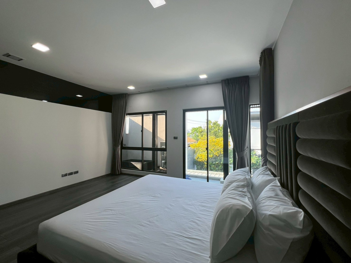 TownhomeBangna, Bearing, Lasalle : For sale/rent Vive Bangna Km.7