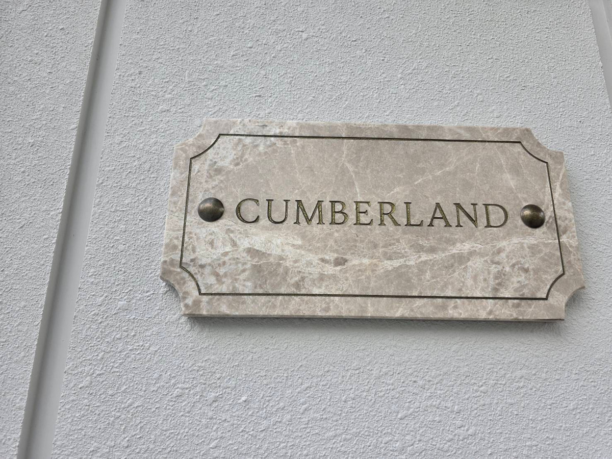 ขายบ้านปิ่นเกล้า จรัญสนิทวงศ์ : Narasiri Borommaratchachonnani: Size L Cumberland 212sqwah 843sqm. 5bed 7bath 100,000,000 Am: 0656199198
