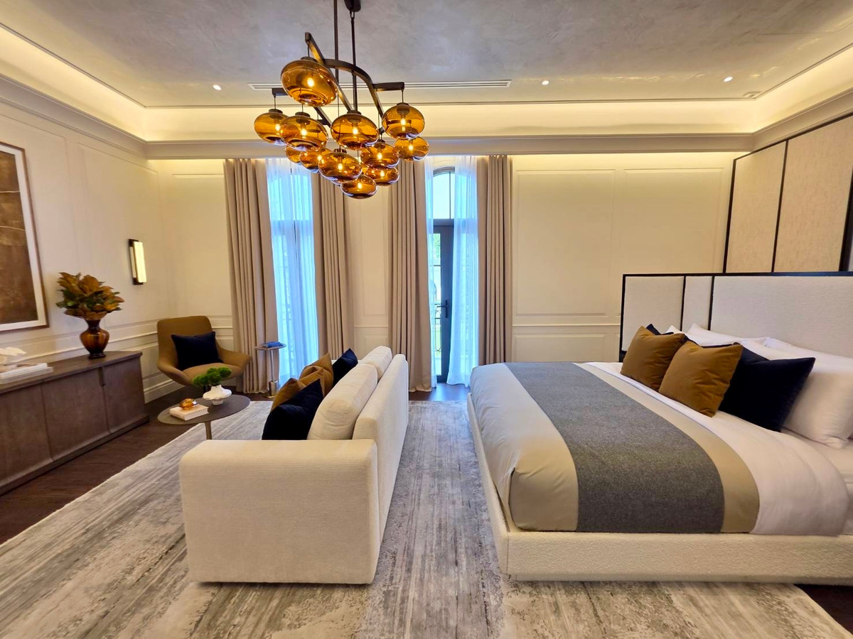 ขายบ้านปิ่นเกล้า จรัญสนิทวงศ์ : Narasiri Borommaratchachonnani: Size L Cumberland 212sqwah 843sqm. 5bed 7bath 100,000,000 Am: 0656199198