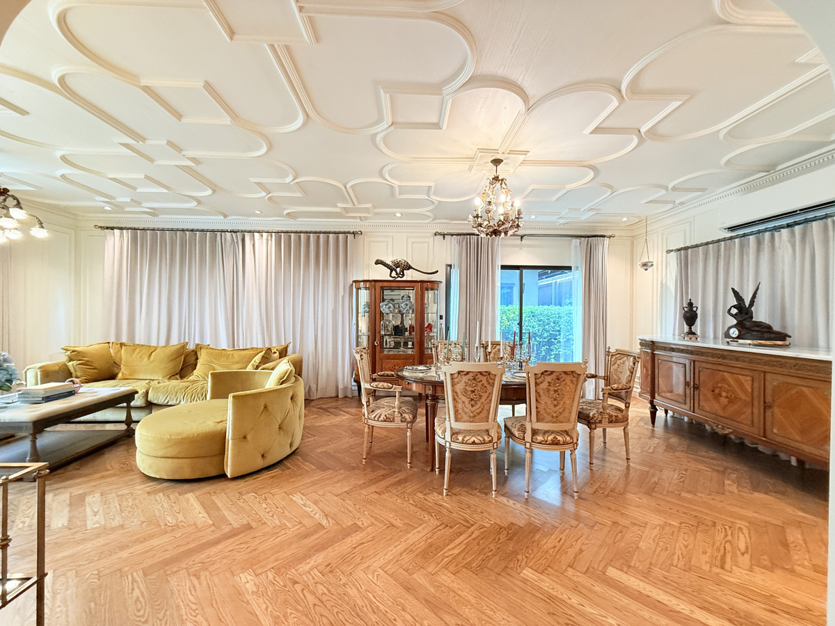 ขายบ้านพัฒนาการ ศรีนครินทร์ : Setthasiri Krungthep Kreetha 2 บ้านเดี่ยว 2 ชั้น Fully Furnished Please call: 082-894-4624