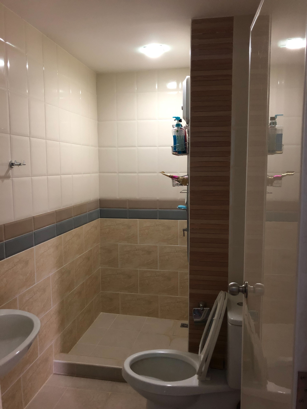 ให้เช่าทาวน์โฮมพระราม 5 ราชพฤกษ์ บางกรวย : โกลเด้น ซิตี้ ปิ่นเกล้า - จรัญสนิทวงศ์ / 5 ห้องนอน (เช่า), Golden City Pinklao - Charansanitwong / 5 Bedrooms (FOR RENT) BALL264