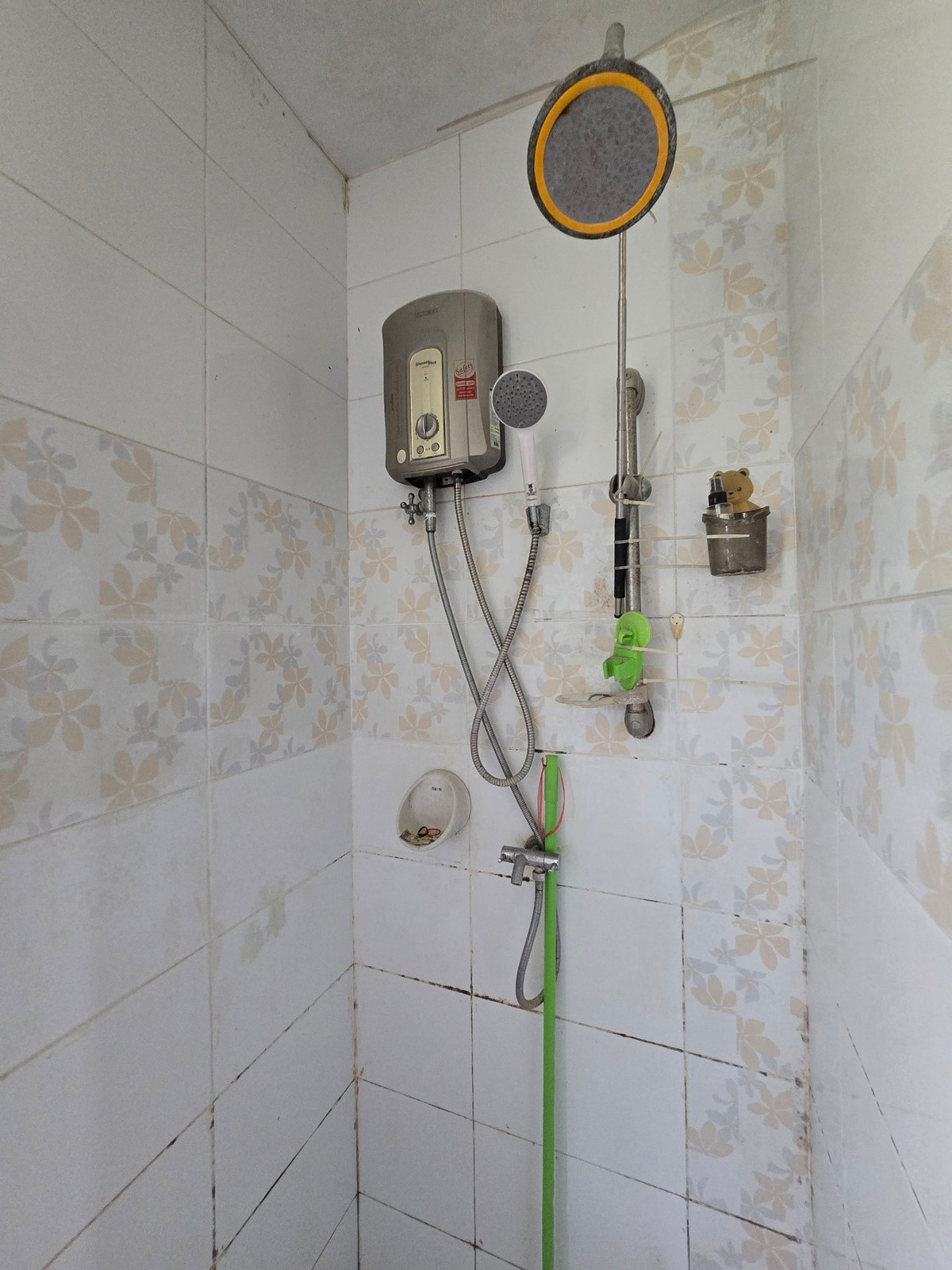 ให้เช่าบ้านลาดกระบัง สุวรรณภูมิ : ให้เช่า บ้านเดี่ยว2ชั้น  52ตรว. อยู่ถนนร่มเกล้า- เลียบมอเตอร์เวย์   ใกล้สนามบินสุวรรณภูมิ