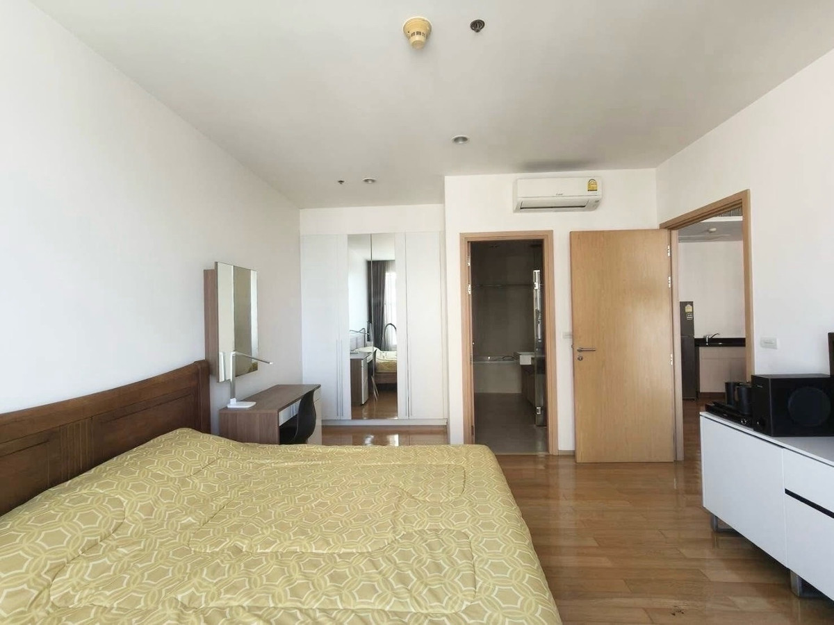 For RentCondoSukhumvit, Asoke, Thonglor : For rent 39 by Sansiri | Sukhumvit 39 
 📍near EmQuartier / BTS Phrom Phong, 29th floor, price 40,000 baht