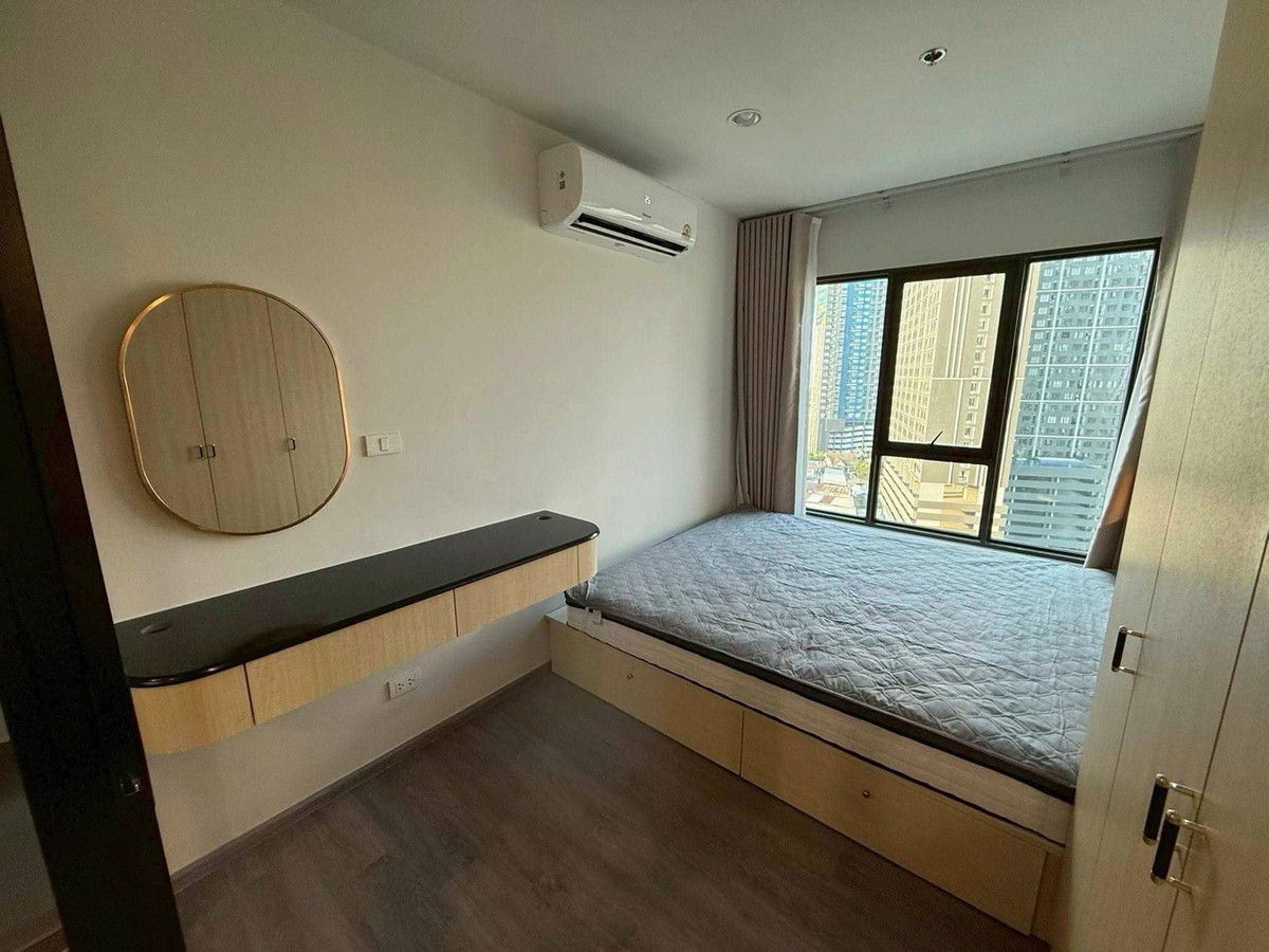 ให้เช่าคอนโดท่าพระ ตลาดพลู วุฒากาศ : 💙@condocurator 💙 Regent Home Wutthakat มีเครื่องซักผ้า พร้อมเข้าอยู่ [PM4639] 