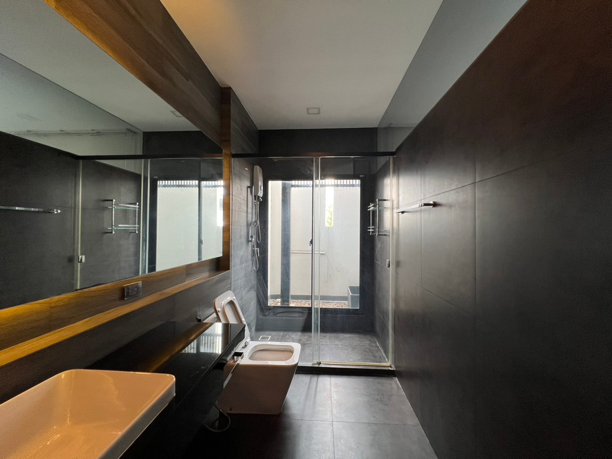 TownhomeBangna, Bearing, Lasalle : For sale/rent Vive Bangna Km.7