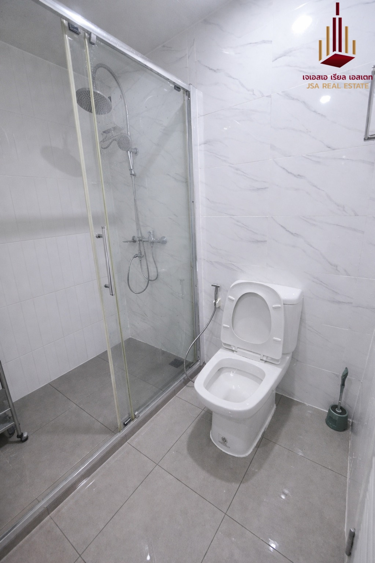 For RentCondoThaphra, Talat Phlu, Wutthakat : ✨ For Rent: The President Sathorn - Ratchaphruek 1 Condo ✨ 💰 Only 18,800 THB/month