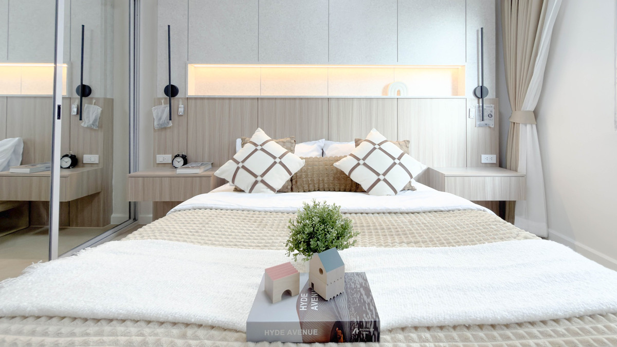 For SaleCondoRama9, Petchburi, RCA : ✨⭐ LP-631 𝗔 𝗦𝗽𝗮𝗰𝗲 𝗔𝘀𝗼𝗸𝗲 - 𝗥𝗮𝘁𝗰𝗵𝗮𝗱𝗮 | 𝟰𝟬𝟬m. to Central Rama 9 | #Large room, 20,000 sq m, partitioned | Mall-food center surrounded | Installment only 8,𝙭𝙭𝙭* Salary 20,0,000 baht, loan available now.