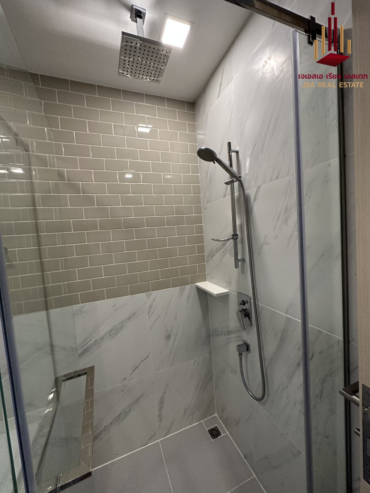 ให้เช่าคอนโดราชเทวี พญาไท : ✨ For Rent: XT Phayathai Condo ✨  💰 Only 90,000 THB/month