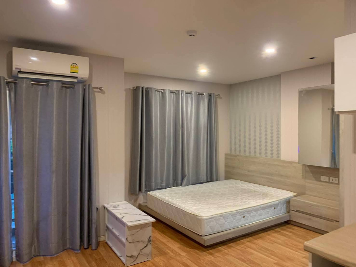 ให้เช่าคอนโด : 🔥🔥 ด่วน ห้องสวย พร้อมอยู่ ใกล้ BTS 🔥🔥 📍 Lumpini Ville Sukhumvit 76 Station 2 ใกล้ BTS แบริ่ง–สำโรง  🏢 อาคาร B | ชั้น 2 📐 27 ตร.ม. | 1 ห้องนอน ✨ ห้องว่าง พร้อมนัดดู เข้าอยู่ได้ทันที