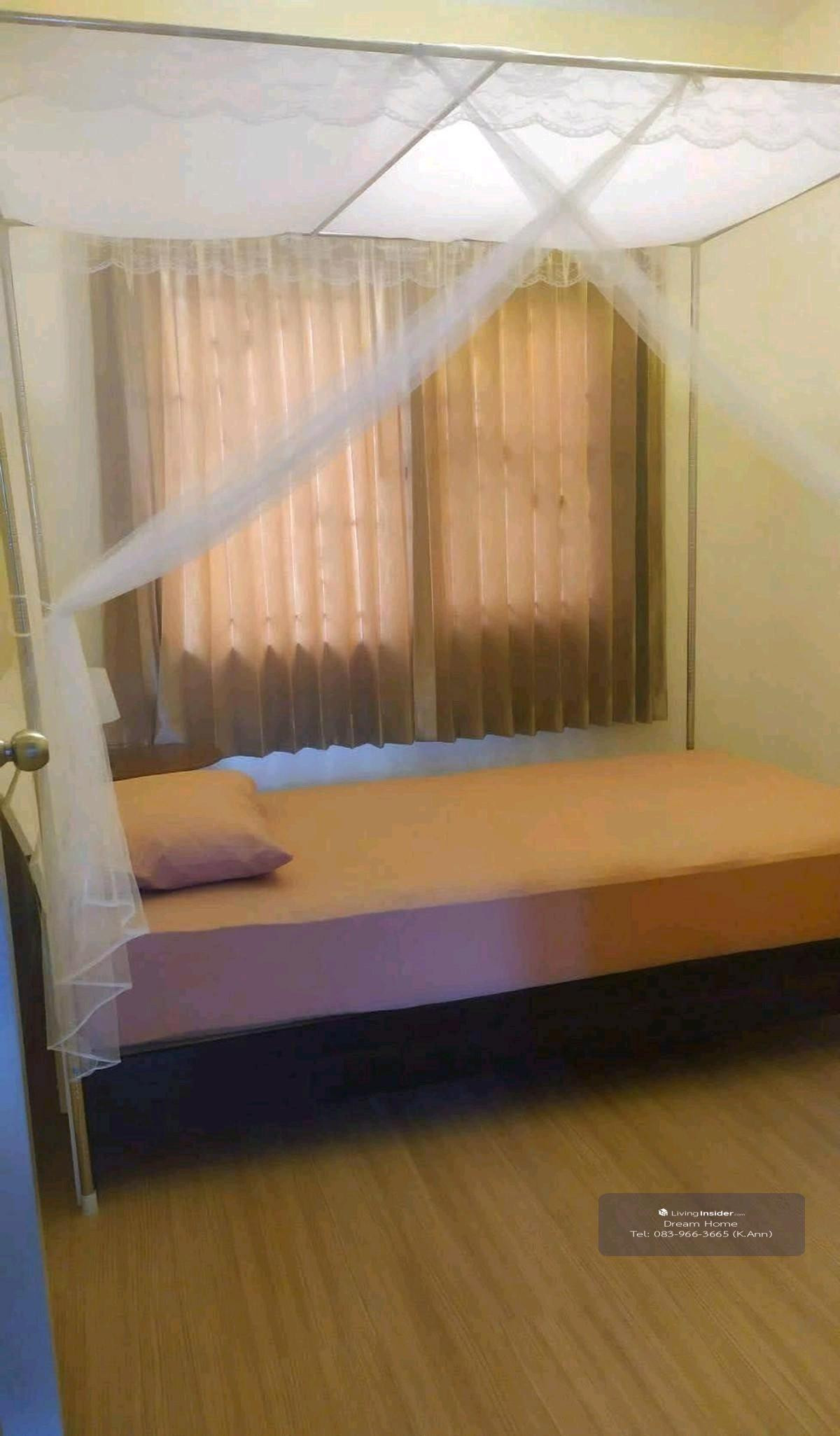 ขายทาวน์โฮมลาดกระบัง สุวรรณภูมิ : ขายด่วน ราคาดีสุดในโครงการ
กัสโต้ บางนา-สุวรรณภูมิ 3 นอน 3 น้ำ 1 ห้องทำงาน 2 จอด 
Tel: 083-966-3665 คุณแอน