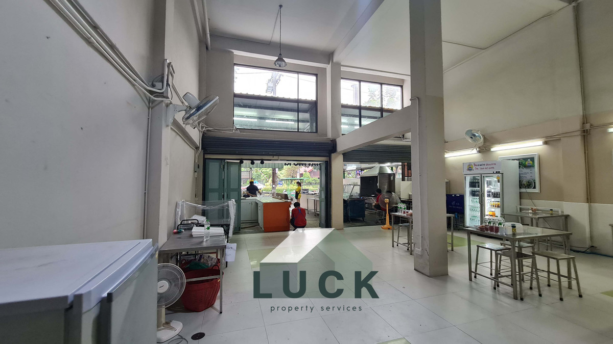 ขายอาคารพาณิชย์พัฒนาการ ศรีนครินทร์ : LUCK ขาย🏠อาคารพาณิชย์ 2 คูหา ติดถนนพัฒนาการ 