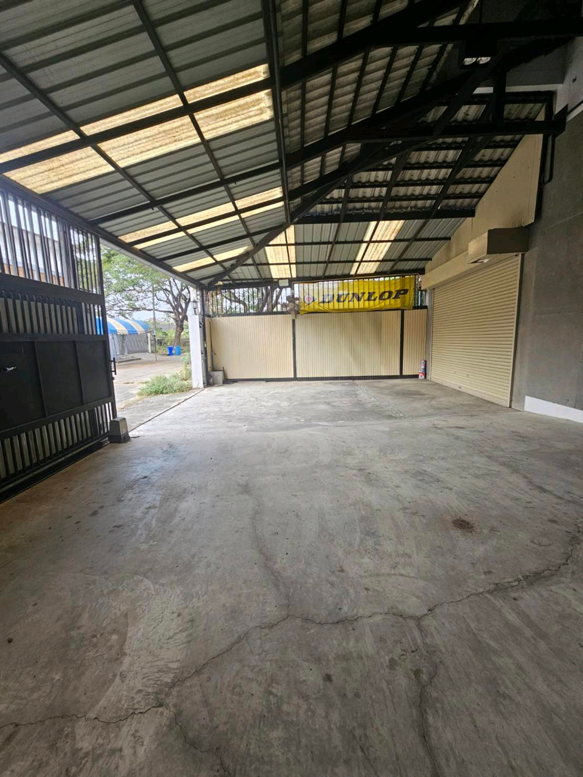 For SaleWarehousePhutthamonthon, Salaya : Large warehouse for sale with office, Phutthamonthon Sai 2
