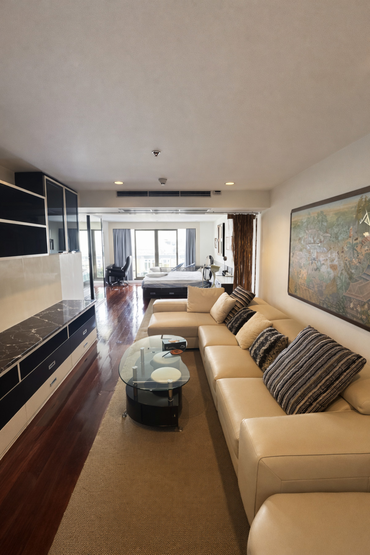 ขายคอนโดสีลม ศาลาแดง บางรัก : State Tower / 1 Bedroom (FOR SALE), สเตท ทาวเวอร์ / 1 ห้องนอน (ขาย) PT054  