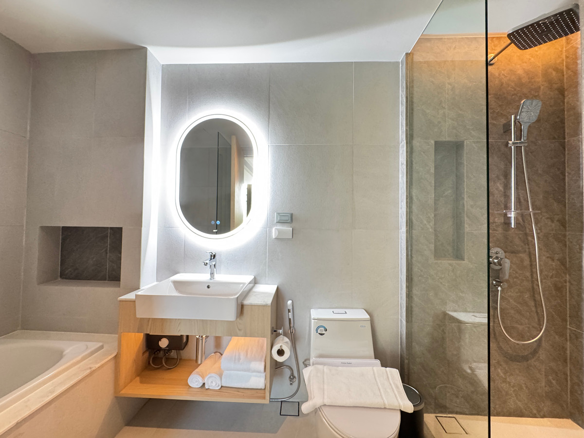 ให้เช่าคอนโดวิทยุ ชิดลม หลังสวน : 🏢ให้เช่าคอนโดย่านหลังสวน 2ห้องนอน เฟอร์นิเจอร์ครบ อยู่ใกล้สวนลุมพินี ใกล้BTS ชิดลม