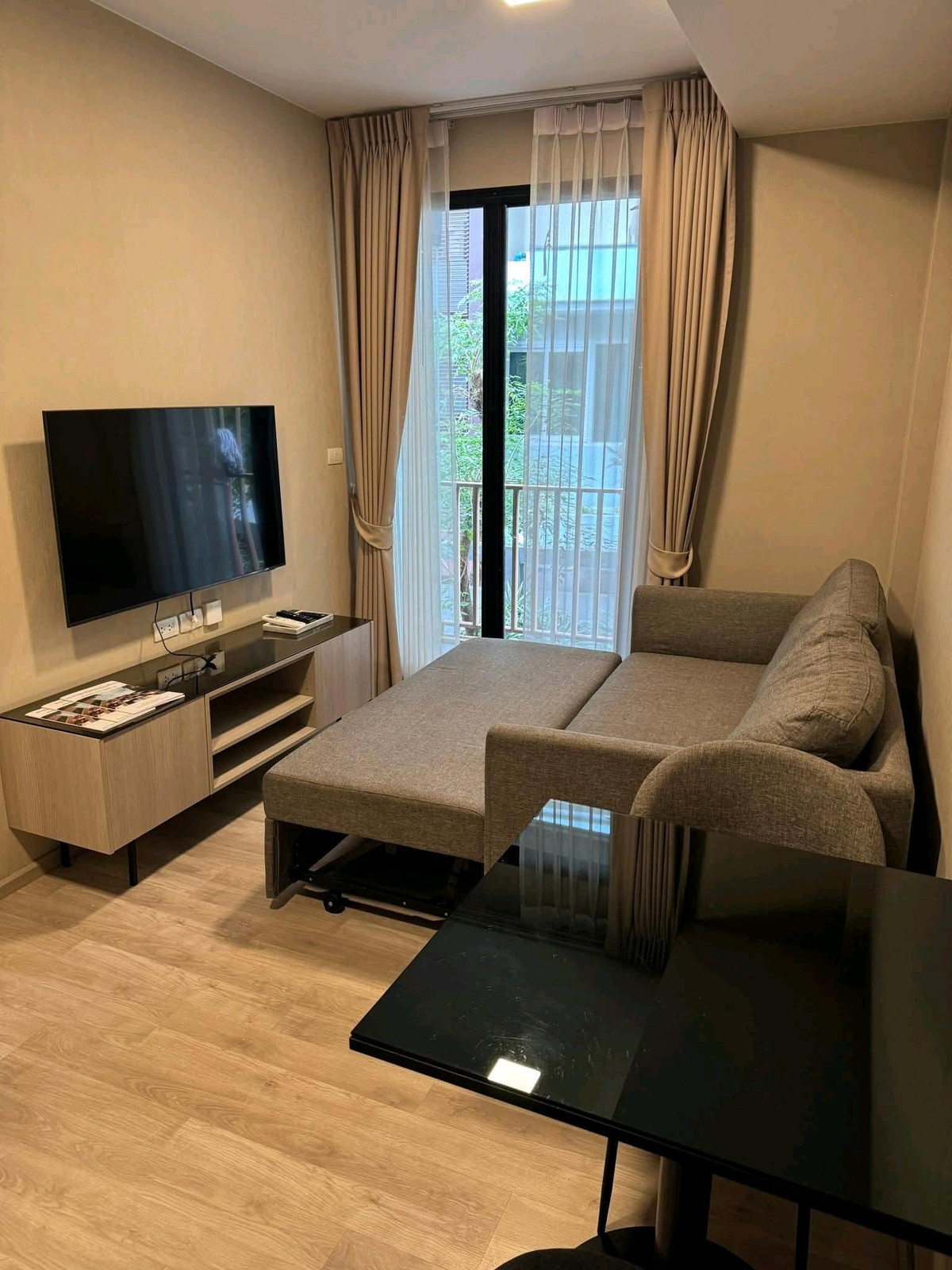 For RentCondoOnnut, Udomsuk : Condo for rent, Quintara Arte Sukhumvit 52, near BTS On Nut.