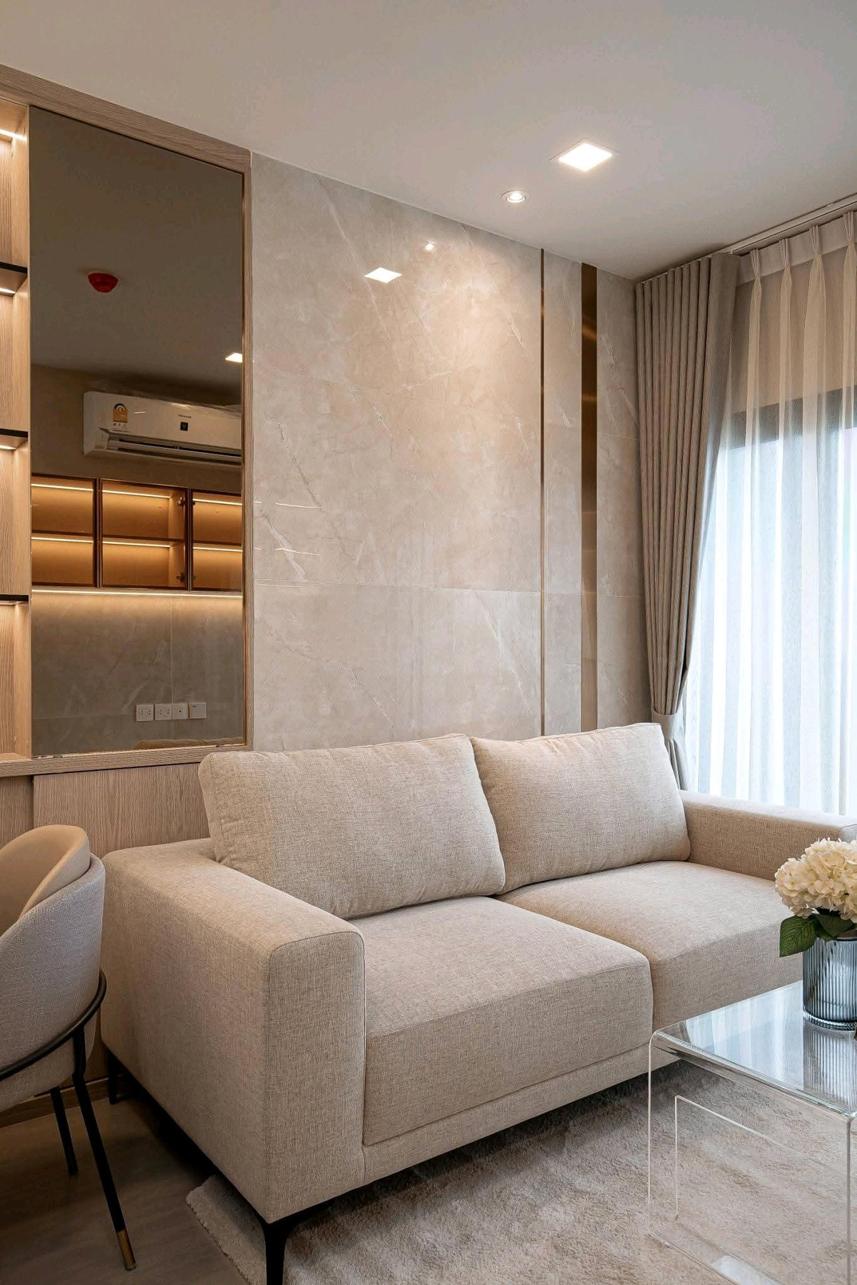 For RentCondoLadprao, Central Ladprao : For rent, Life Phahon Ladprao, Life Phahon-Ladprao, near Central Ladprao, near BTS Ladprao.