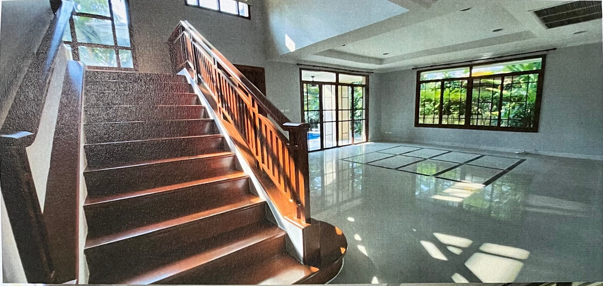 For RentHousePattanakan, Srinakarin : Luxury House For RENT : Narasiri Pattanakan - Srinakarin only 20 minute to Thonglor, 5 bedrooms