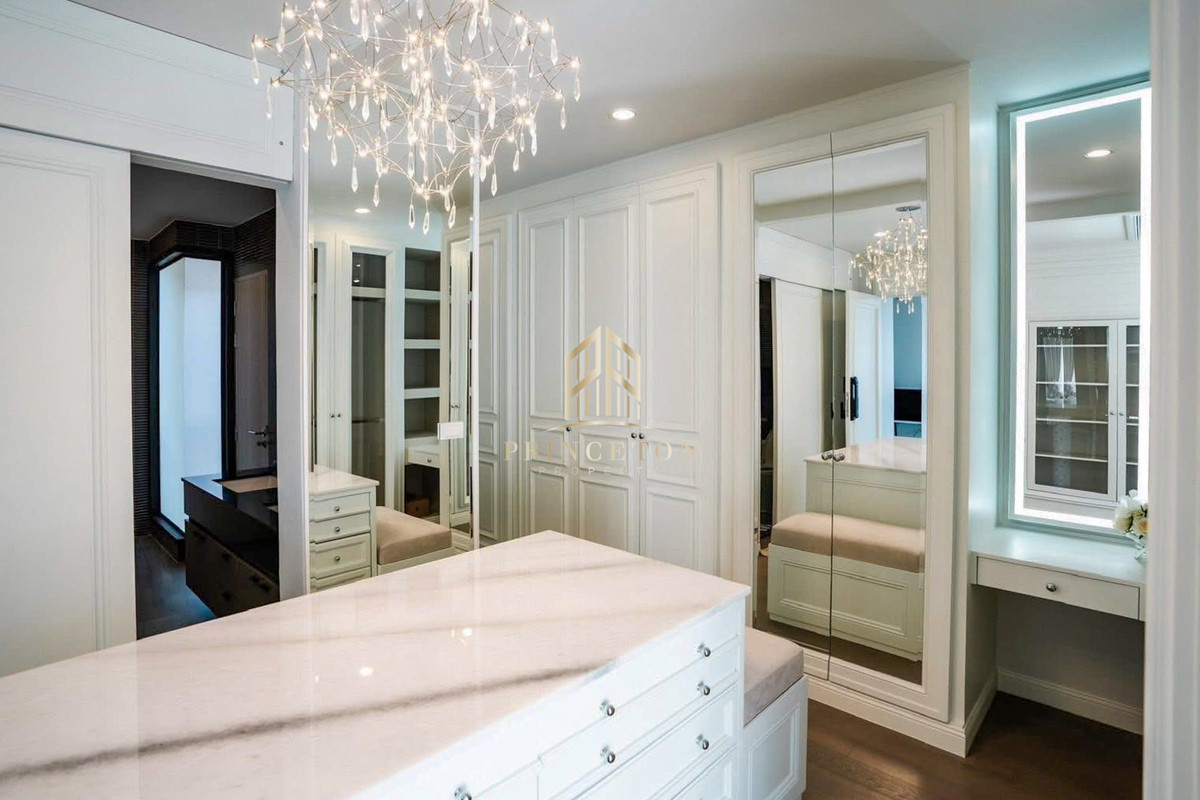 For RentHousePattanakan, Srinakarin : Luxury House Vana Residence Rama 9 Srinakarin 📞092-4252445