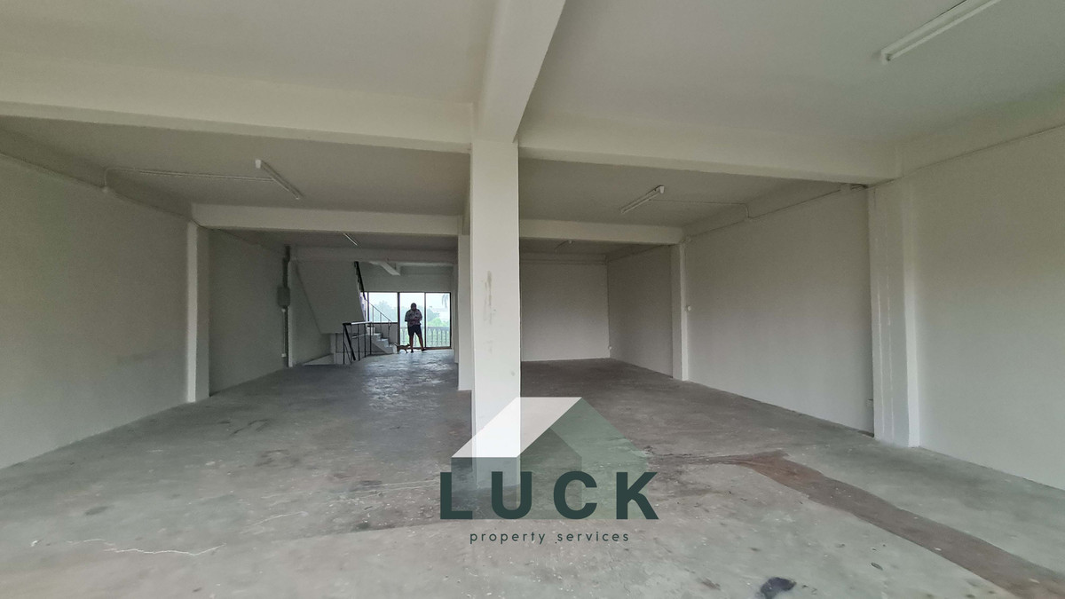 ขายอาคารพาณิชย์พัฒนาการ ศรีนครินทร์ : LUCK ขาย🏠อาคารพาณิชย์ 2 คูหา ติดถนนพัฒนาการ 