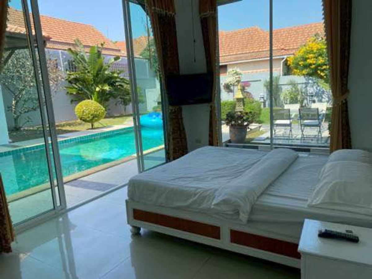 ให้เช่าบ้านพัทยา บางแสน ชลบุรี สัตหีบ : 🏡 Pool Villa for Rent & Sale in Khao Talo, Pattaya| RENT 79,000 / month | 3 Bedrooms 4 Bathrooms | 133 Sq.Wah | Near Tara Pattana International School