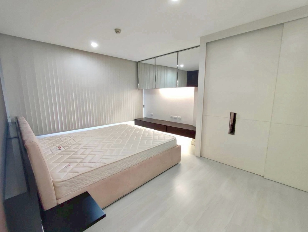 ให้เช่าคอนโดวงเวียนใหญ่ เจริญนคร : 💙@condocurator 💙 The Bangkok Sathorn - Taksin ห้องใหญ่ พร้อมอยู่ [PM4640]