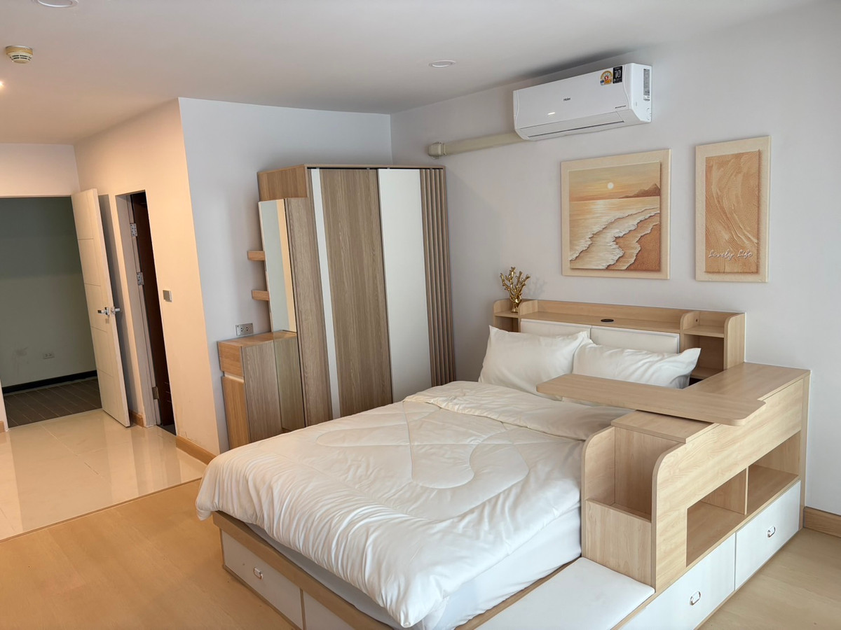 For SaleCondoLadkrabang, Suwannaphum Airport : Urgent sale, newly renovated, only 1.35 million.