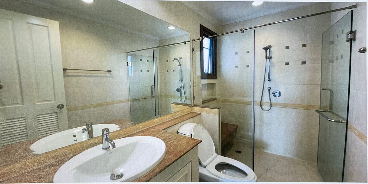 For RentHousePattanakan, Srinakarin : Luxury House For RENT : Narasiri Pattanakan - Srinakarin only 20 minute to Thonglor, 5 bedrooms