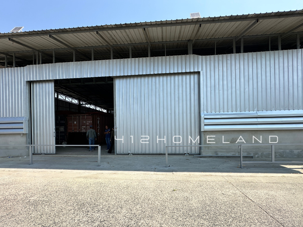 For RentWarehouseSamut Prakan,Samrong : Warehouse for rent, 400 sq m., newly renovated, near Ruea Bin Market, Theparak KM.17, Bang Pla, Samut Prakan.