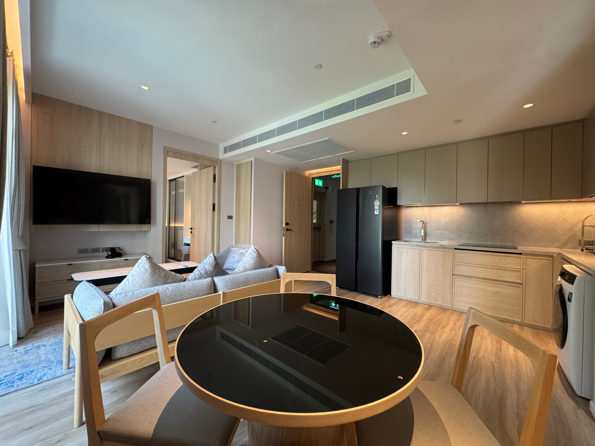 ให้เช่าคอนโดวิทยุ ชิดลม หลังสวน : 🏢ให้เช่าคอนโดย่านหลังสวน 2ห้องนอน เฟอร์นิเจอร์ครบ อยู่ใกล้สวนลุมพินี ใกล้BTS ชิดลม