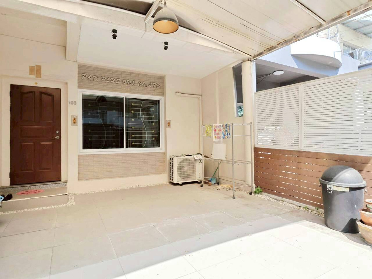 For SaleTownhomeRattanathibet, Sanambinna : 🏡✨ Urgent sale, 3-story townhome, newly renovated, ready to move in.